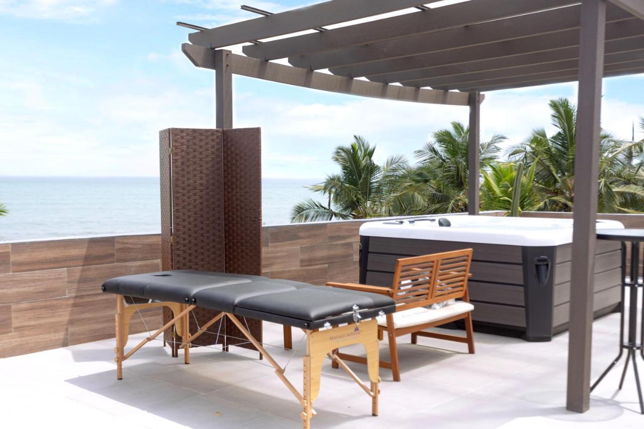 Serenity Residences & Spa - Kokrobite Beach Екстер'єр фото