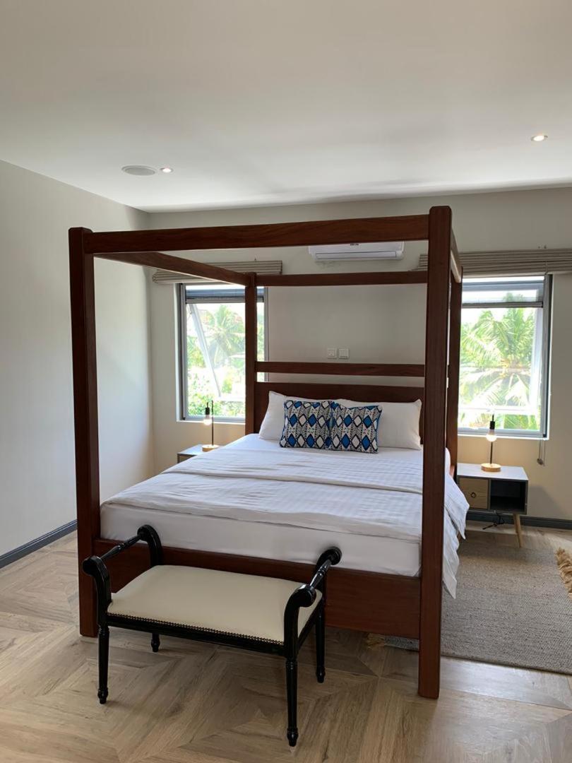 Serenity Residences & Spa - Kokrobite Beach Екстер'єр фото
