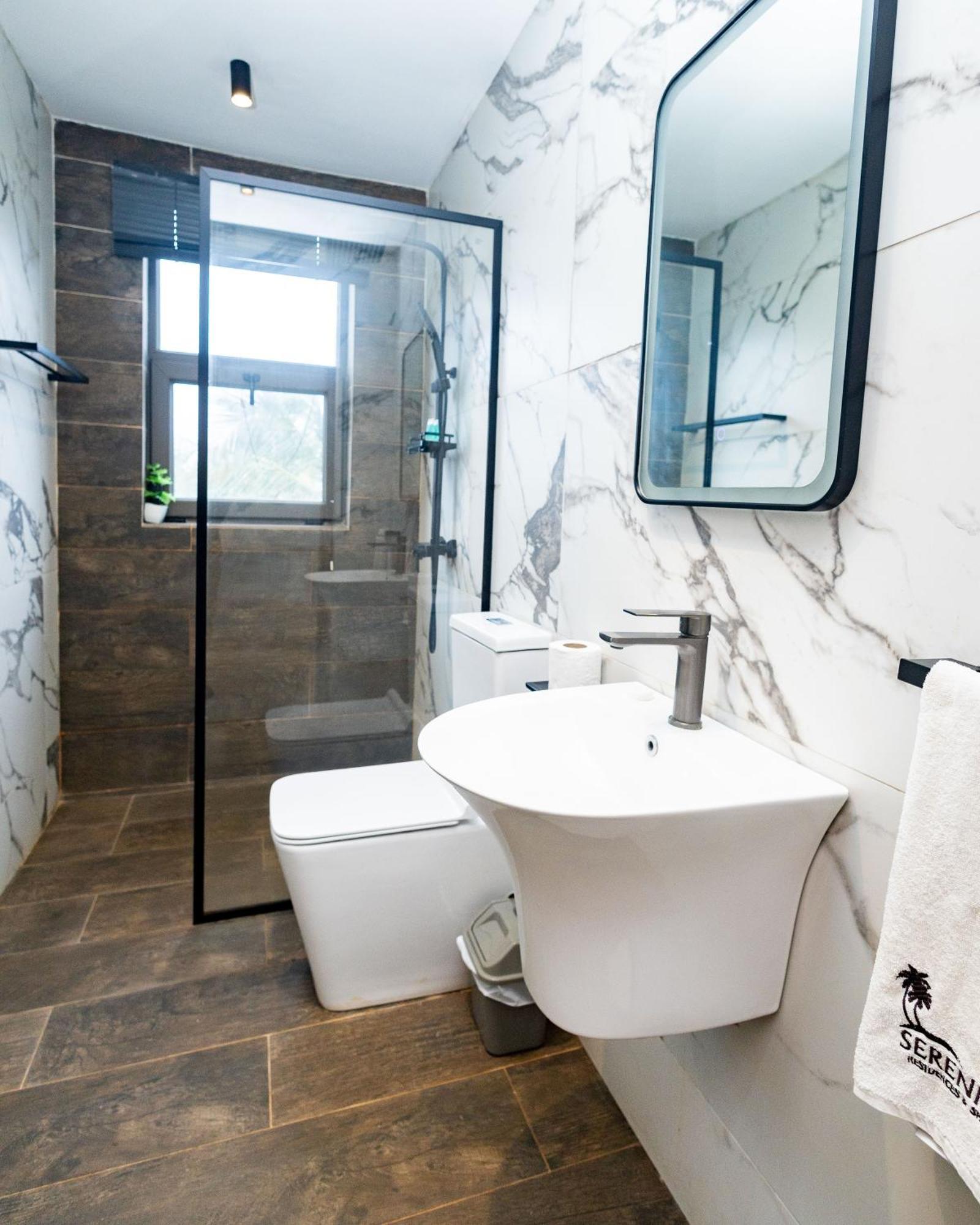 Serenity Residences & Spa - Kokrobite Beach Екстер'єр фото